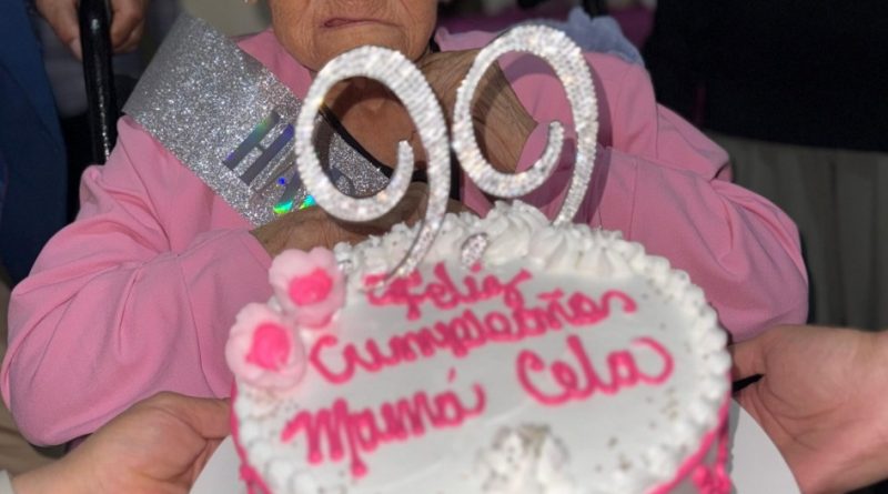 Se celebró el cumpleaños 99 de doña Gisela Luna viuda Martínez