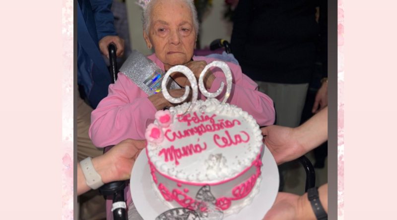 Se celebró el cumpleaños 99 de doña Gisela Luna viuda Martínez