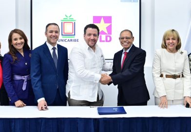 UNICARIBE y Comisión Formación de Valores PLD impulsan programa ético educativo
