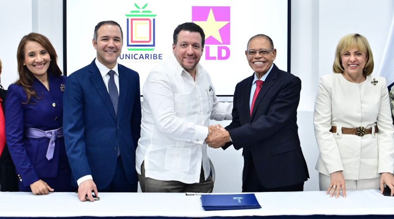 UNICARIBE y Comisión Formación de Valores PLD impulsan programa ético educativo