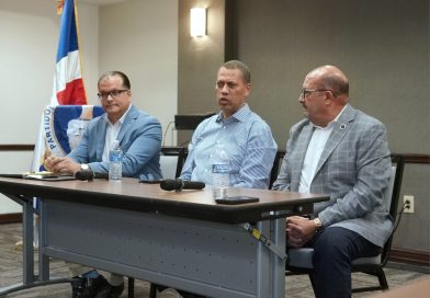 Guido Gómez Mazara concluye periplo en la ciudad de Miami, Florida