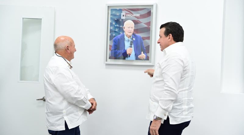 UNICARIBE dedica aula a Samuel L. Ferguson