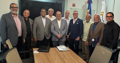 La Dirección del Index de Miami participa con un staff de educadores de forma remota en la Consulta Nacional para el Futuro de la Educación Dominicana