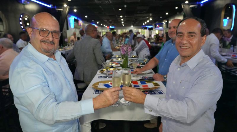 El Consulado General de la RD en Miami y el Instituto de Dominicanos y Dominicanas en el Exterior INDEX de Miami, celebraron el Día del Padre de la República Dominicana