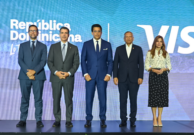 Mitur y Visa amplían alianza para impulsar promoción turística basada en datos
